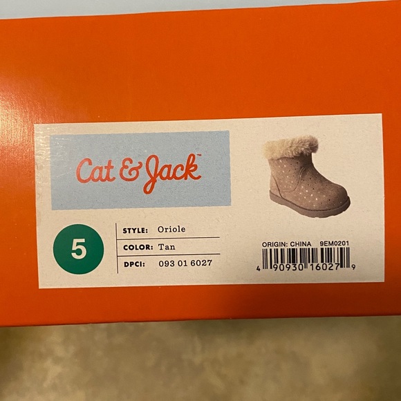 NIB Cat & Jack tan boots with fur top and sparkles - Picture 7 of 7